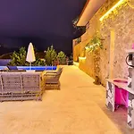 Wit Private Pool Apartman Kalkan