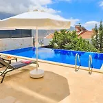 Apartman Wit Private Pool