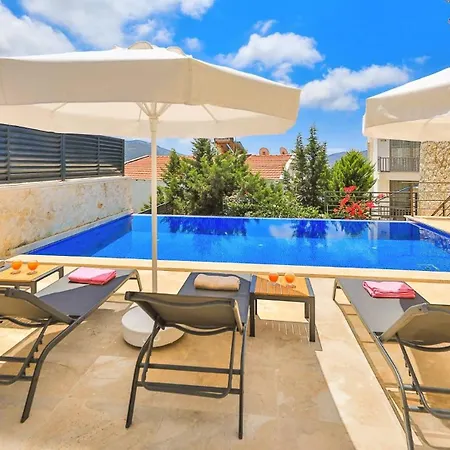 Wit Private Pool *